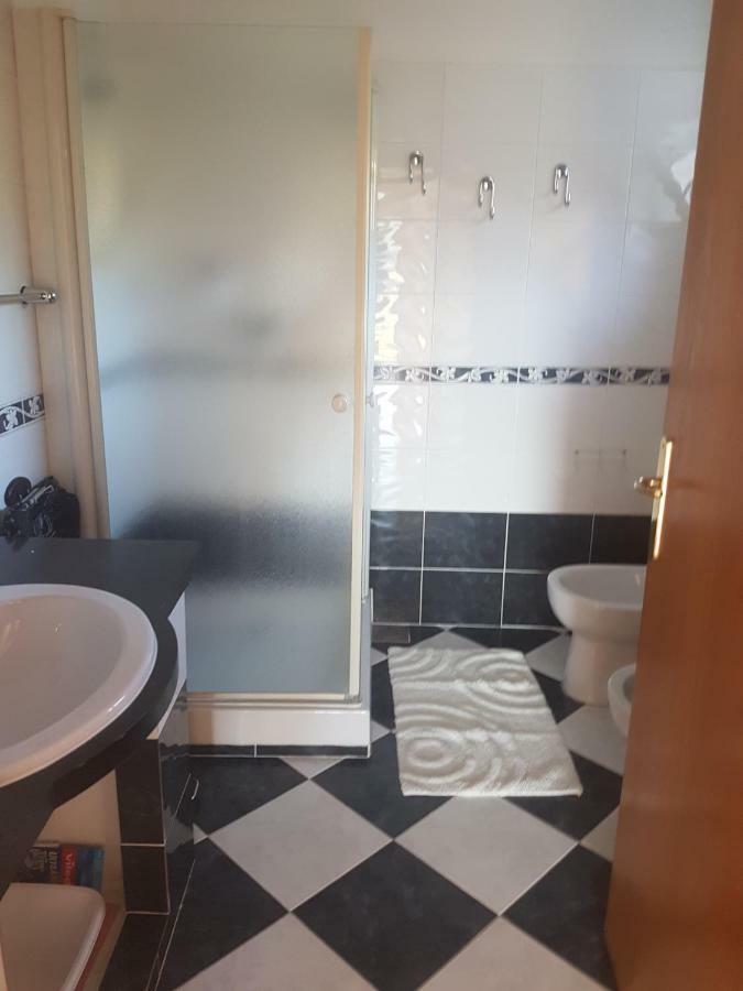 Apartment Tempera Povlja  Eksteriør bilde